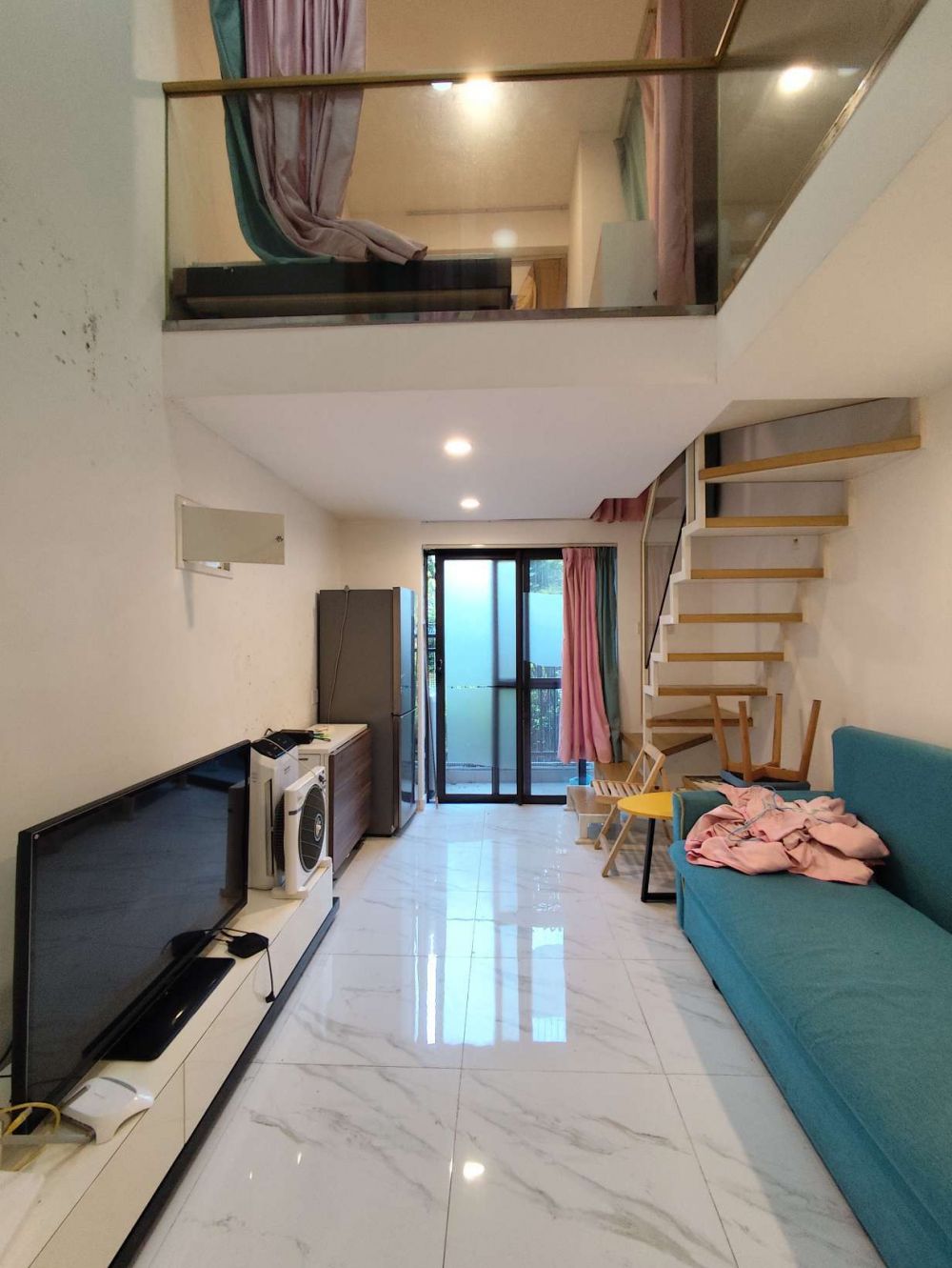 水岸星城两房一厅