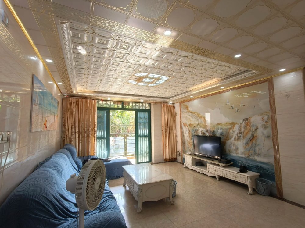 罗马景苑精装大四房出售